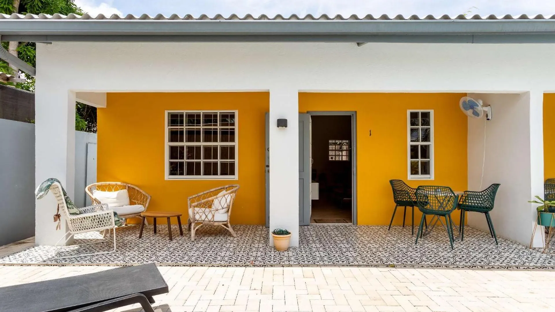 J&L Resort Willemstad Apartamento
