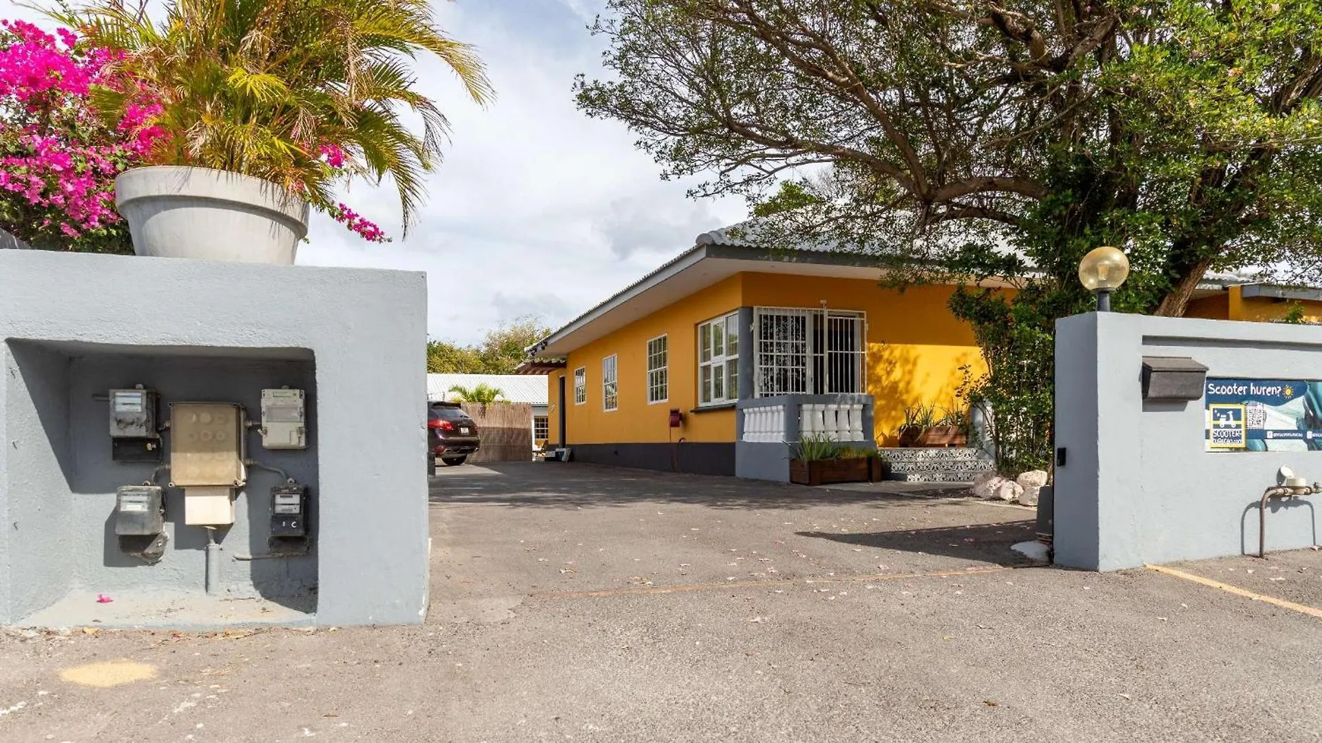 J&L Resort Willemstad Curacao